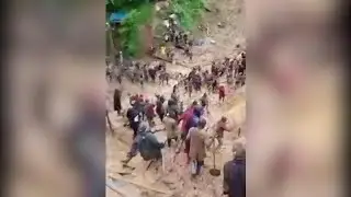 Incidente in miniera in Congo: salva i compagni scavando a mani nude