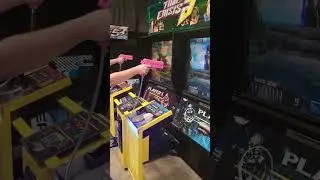 Time Crisis 3 Deluxe Huge Projection Arcade, in the Online Auction @ Bidderbros.com ends 2/10/24