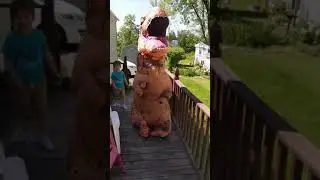 Dinosaur on the loose!
