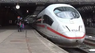 ICE 4652 vertrekt uit Station Amsterdam Centraal