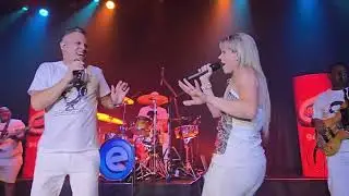 Garth Taylor & Centrestage's Tara-Jane Stern sing 