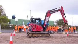 Taylor Woodrow and Gravis Pioneer UK&rsquo;s First Autonomous Excavator Trial at Manchester Airport