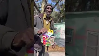 Passing Along Blessings To the Homeless in Florida