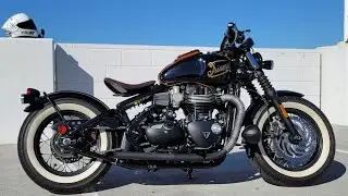 CUSTOM Triumph Bobber Black