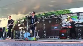 Softengine - Yellow House live
