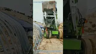 Einsatz einer Betonpumpe in Aktion: Projekt zur Verst&auml;rkung von Gew&auml;chshausrahmen