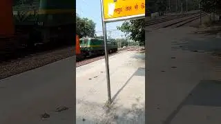 POWERFUL GOODS LOCOMOTIVES #journeywithrohan #viralvideo #shortfeed #trending #shorts