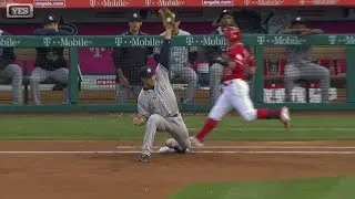 NYY@LAA: Teixeira makes a nice pick in the 1st frame