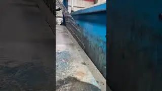 Weaving Metal Mesh Panels
