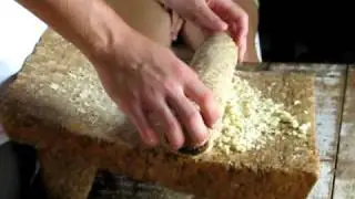 OSEA Laili'e', tuun hooch' ixim -- still she is grinding corn
