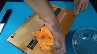 ASMR Oiling a Wooden Breadboard - Snow Peak