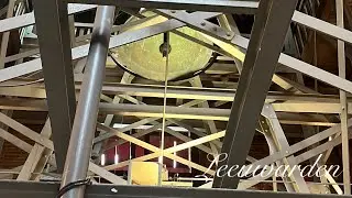 Leeuwarden, korte impressie van de luidklokken van de Oldehove. Plenum.