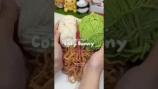 Схема вязания крючком уютного зайчика (в костюме лягушки) от @thestitchstudioca #crochetbunny #pl...