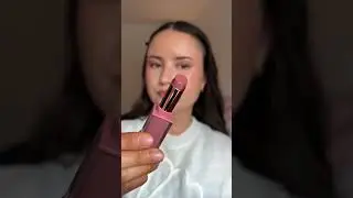 @makeuprevolution gloss sticks so glossy and comfortable to wear! ✨