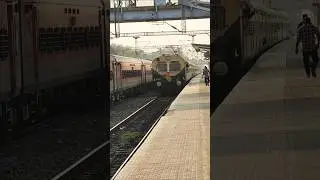 ✨ Beautiful arriving Chennai Fast MEMU Train 💚🚂🇮🇳🔥 #shorts #short #trending #indianrailways