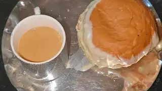 Maska bun with ☕ tea  ☕☕🍞🍞 tasty 🤤🤤🤤😋😋 super superb #please_subscribe #@GANGALAKAVATH 
