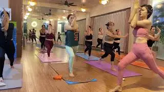 Trương Kim Ngân Yoga Center Live 46 