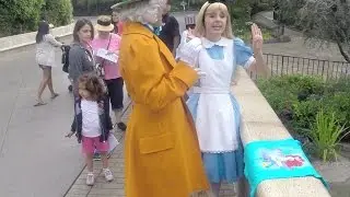 Character Alice in Wonderlandat Disneyland - With the Mad Hatter