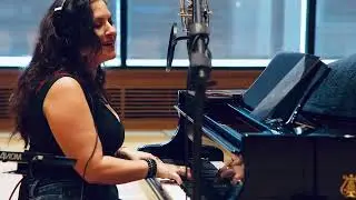 So far away- Carole King (Nicole Zuraitis and Sean Harkness )