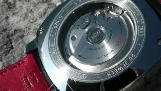 Rotor (masselotte) d'une montre m&eacute;canique par www.montres-passion.fr