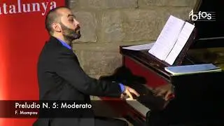 Nikos Stavlas playing the piano preludes of Mompou, Scriabin and Gershwin