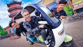 NAIK SKUTER ELEKTRIK KELILING PIK JAKARTA!!