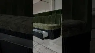 The restaurant's L-shaped velvet booth sofa has hidden storage underneath! #sofa #boothseating