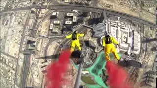 Record monde de base jump &agrave; Duba&iuml;