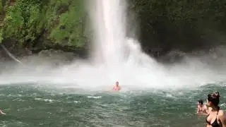 Extreme Swimming under Waterfall in Costa Rica | Swimming Fun Guide