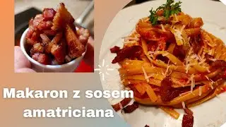 Makaron z sosem amatriciana z  boczkiem i pomidorami.