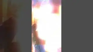 Pig blowing balloons Vita Short Edit