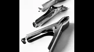 Metal clip assembly machine, clamp assembly machine