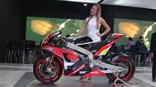 Aprilia - RSV4 RF, Tuono 1100 - Vespa & Moto Guzzi - Auto Expo 2016