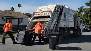 Fast ESD PakMor Rear Loader Crushing Trash!