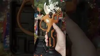 Подарунок під ялинку. Акумуляторний секатор TAOE-PS25