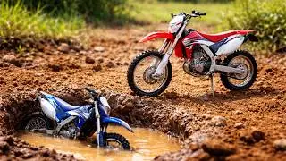 Dirt Bike Finger | Riding Motocross and Offroad | Dirt Bike Fall Into the Mud Pond | Moto de Trilha