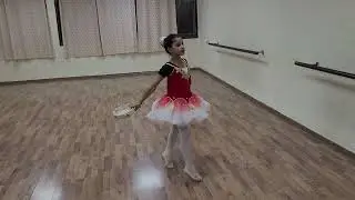08. Esmeralda. Christmas performance . Ballet studio 
