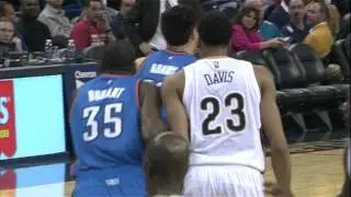 Kevin Durant Scores 27 Points in Season Debut
