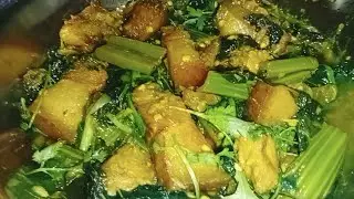 Oma jwng Lai 🤤 Pork lai capcicum testy recipe 🤤😋 pork curry @dolinavlogs5637