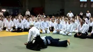 Doshu Moriteru Ueshiba - Morotetori Ikkyo Ura - Montreal Sept. 2010