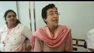 Goa Desk Incharge Atishi interacts with prominent women of Goa's civil society at Dabolim