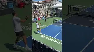 Tyler Loong just played this pickleball match with a CAST on and WON