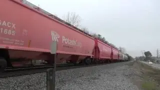 NS 9584 (GE C40 - 9W) lead NS V17