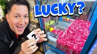 We FOUND a Lucky Ticket Claw Machine in Japan!
