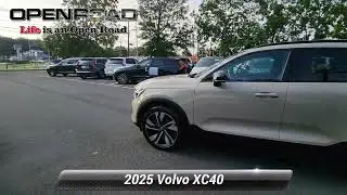 Used 2025 Volvo XC40 B5 Ultra Dark Theme, Edison, NJ L4262