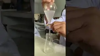 DEODORANT SPRAY MINYAK ATSIRI DAUN SIRIH HIJAU//UNIVERSITAS MUHAMMADIYAH KUNINGAN//Praktikum FTAOT