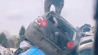 💥VRS Dismantling Golf car process. Incredible Large Scale Scrap Car Process
