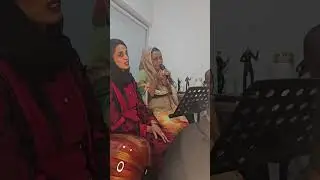 نهى الصادق  بعز التوب