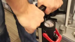 Bontrager TLR Flash Charger - Beukers Bike Centre