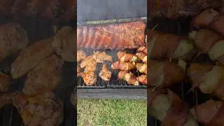 Ribs,chicken, and jalape&ntilde;o stuffed with boudin and pepper jack cheese 😋😋😋